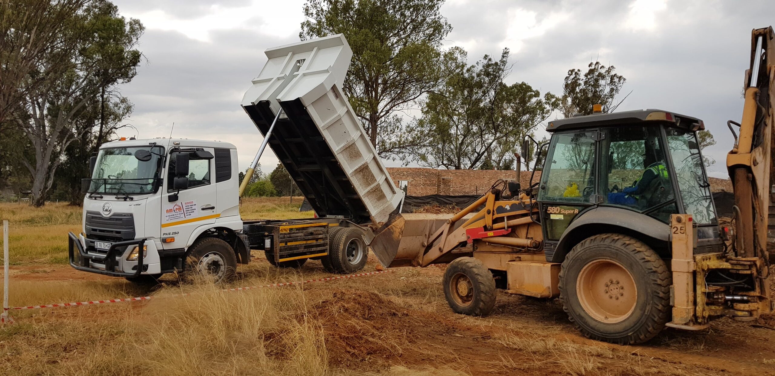 WhatsApp Image 2025-09-17 at 16.03.16